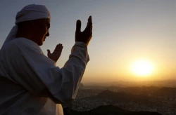 یک دقیقه با مشعر : فواید روحی و جسمی حج برای مسلمانان 4